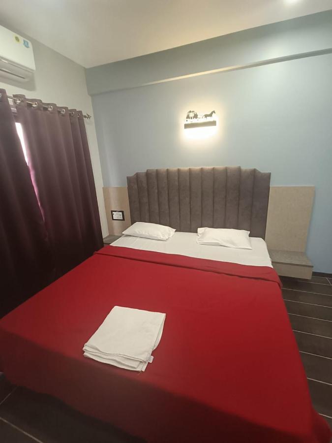 Ragvi Resort Alībāg Ngoại thất bức ảnh